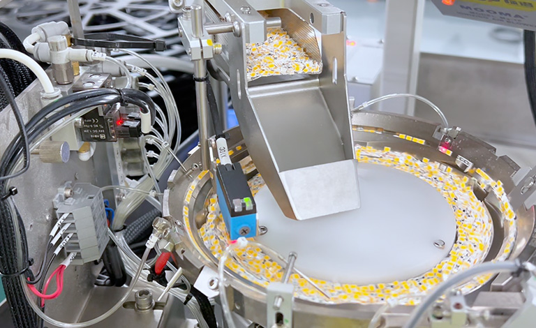 LED芯引擎，智创将来-3